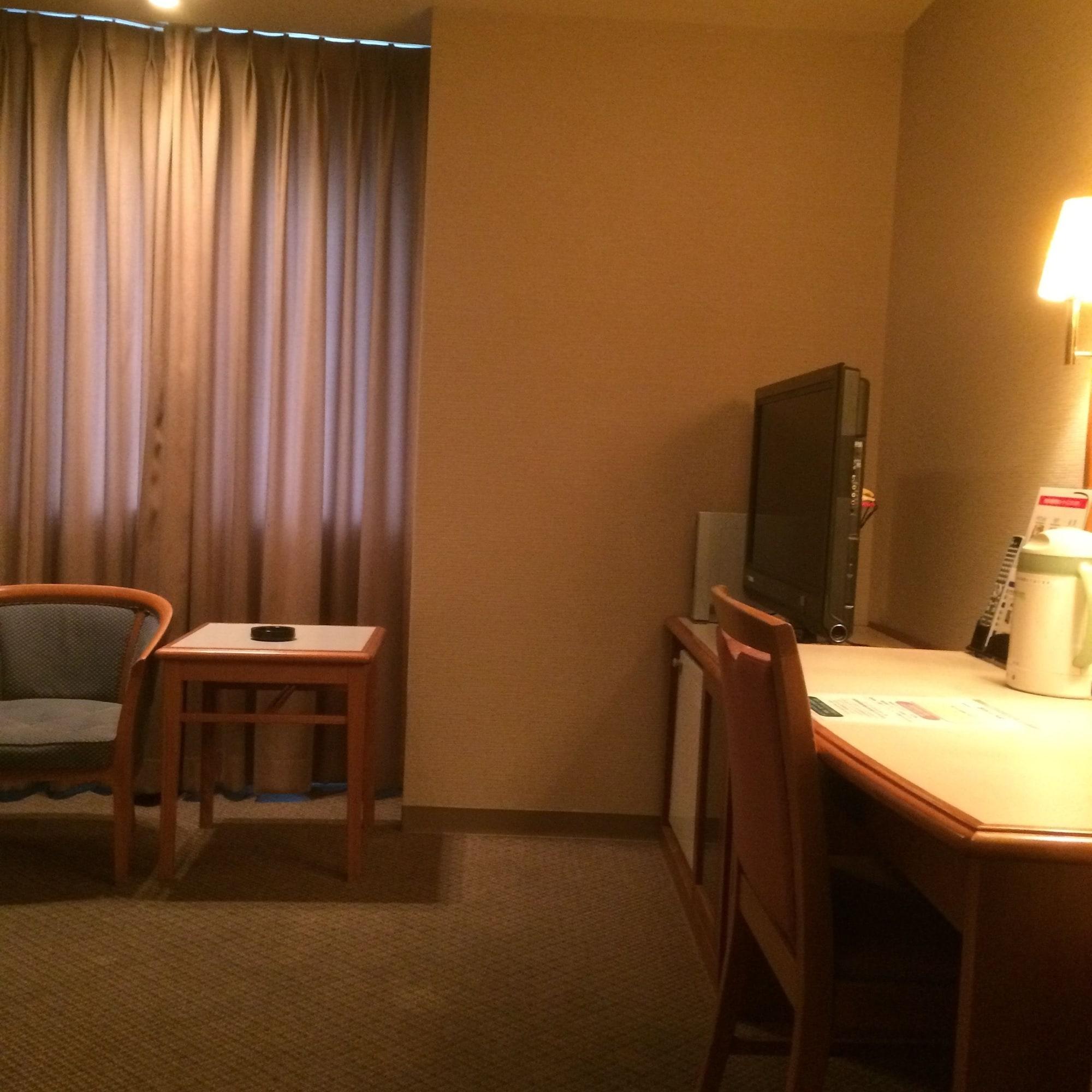Hotel Crown Hills 3*